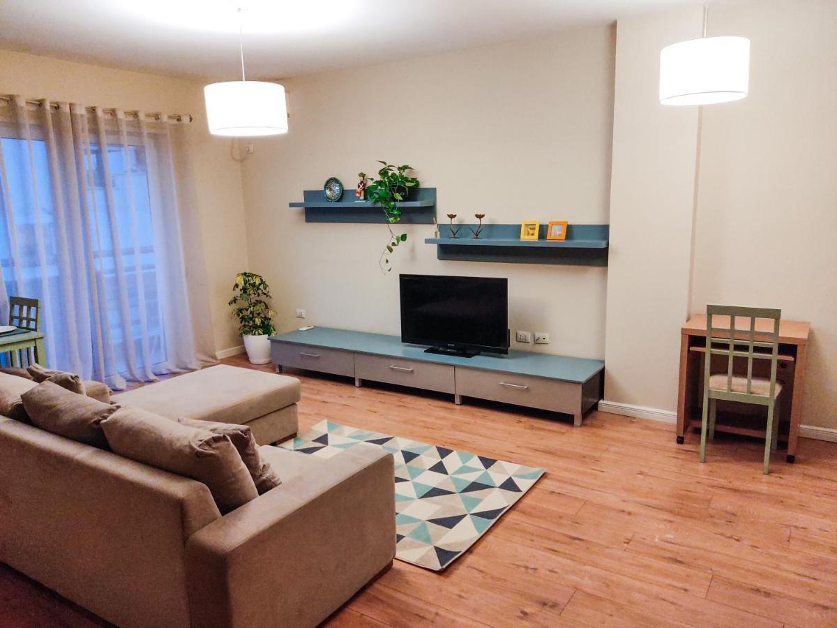Kora Apartaments - Relaxing Escape Tirana Esterno foto